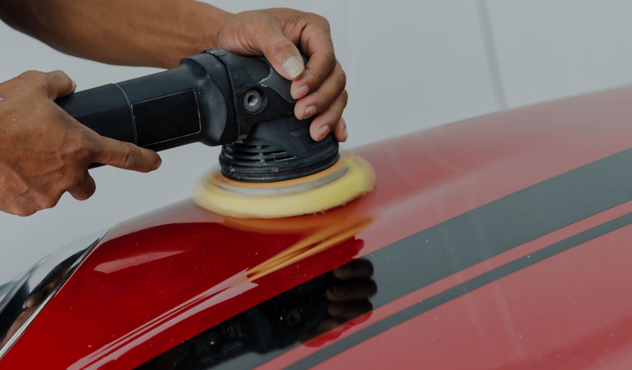 Car Polishing Service In Qatar | Q-GARAGE
